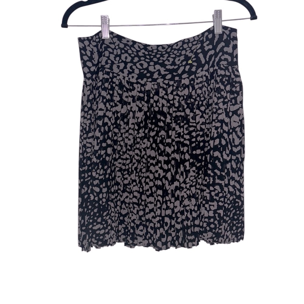 LOFT Black and Gray Animal Leopard Print Mini Skirt NWT Size 4